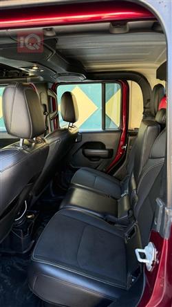 جيب جلاديتور